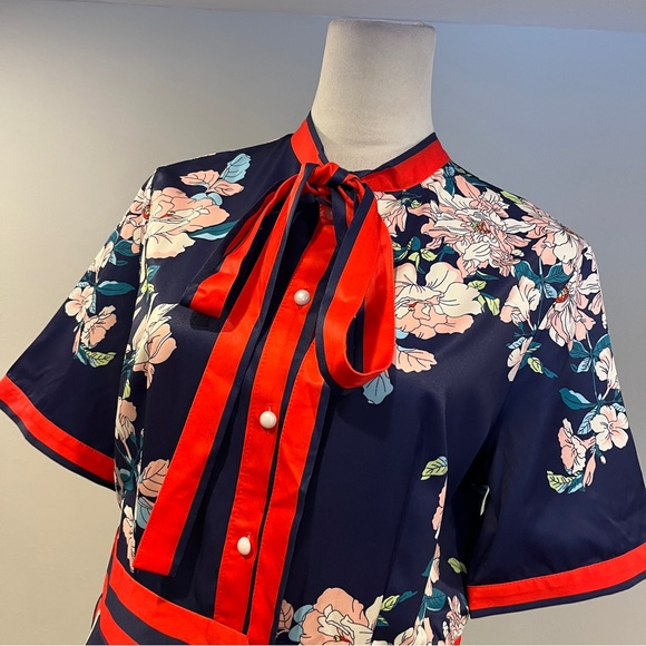 Short sleeves Floral Navy Dress size extra large - Picture 2 of 14